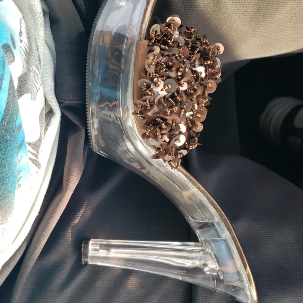 Club zone high heels
